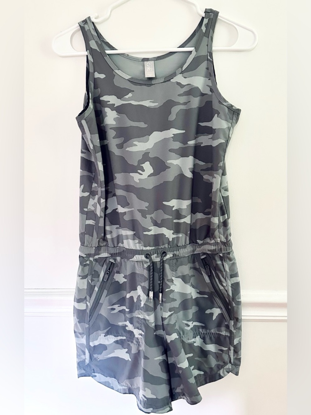 Athleta Girl On the Go Romper XXL 16 Gray Camo Zip Pockets Stretch Active
